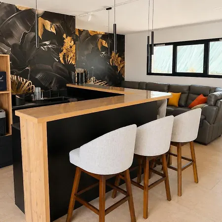 فندق مبيت وإفطار L'escapade Caramanaise Caraman